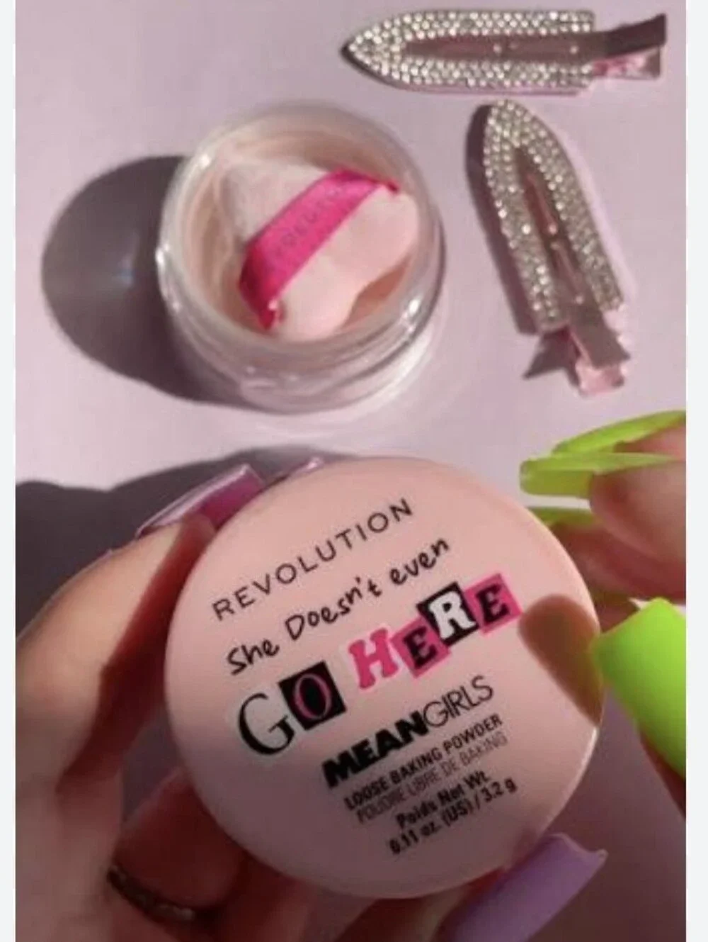 🧚‍♀️Revolution x Mean Girls She Doesnt Even Go Here Setting Powder NWT